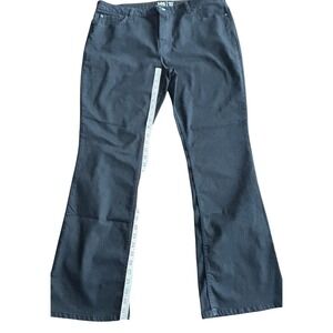 Lee Boot Cut‎ Black Jean Regular Fit Mid Rise Size 20M